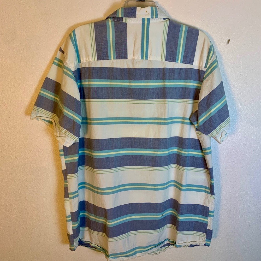 Columbia AM9131 Mens Large Striped Short Sleeve Button Up Shirt Cotton Casual - Picture 7 of 10